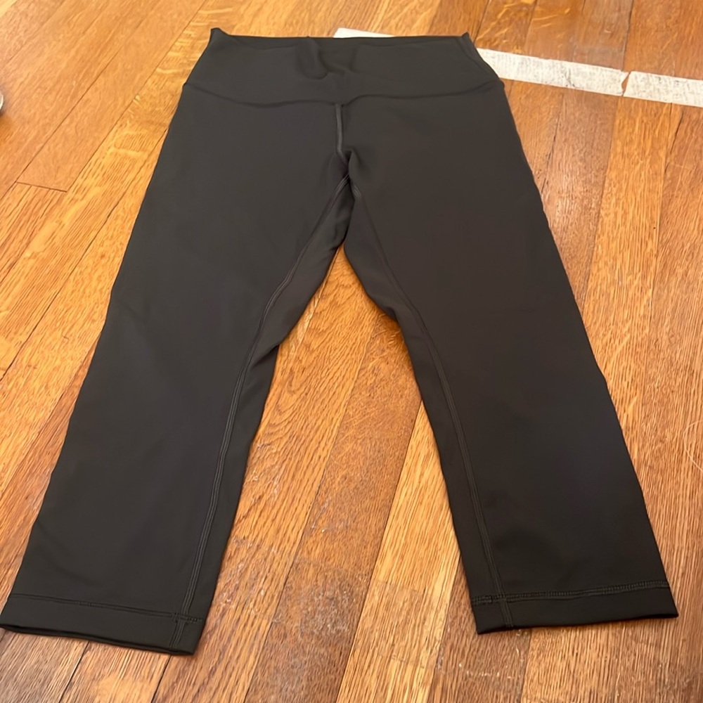 Lululemon Wunder Under HR Crop 21” Flux
